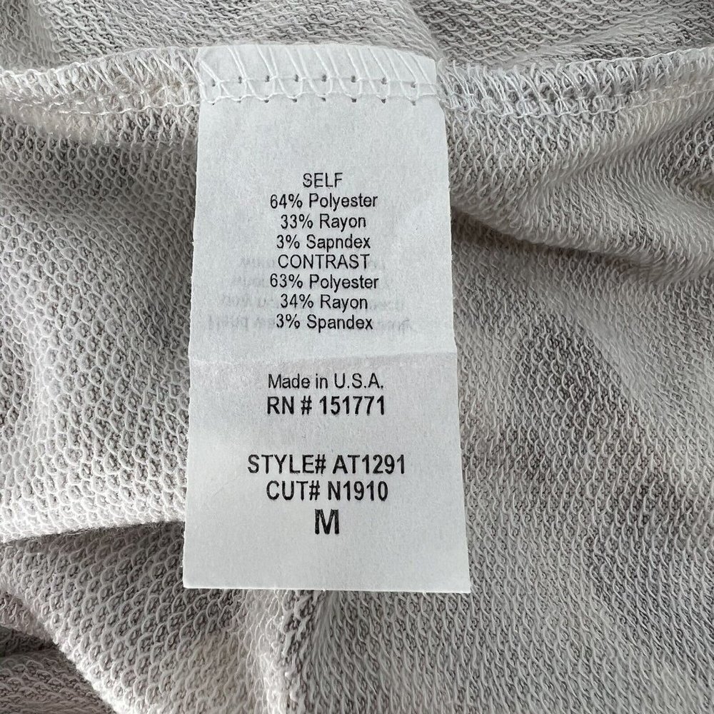 New Gilli Top Size M Light Taupe Leopard Pull Over Long Sleeve Oversized Knotted - Picture 7 of 8
